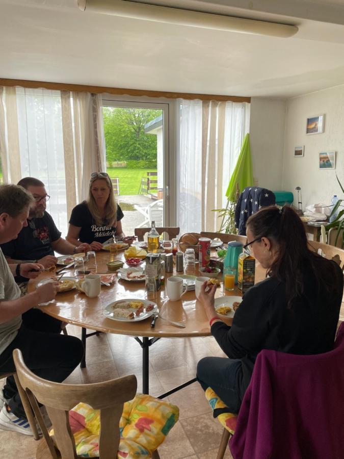 Ferienwohnung für die Familie oder Gruppen nahe dem Hohen Venn Wirtzfeld Exterior foto